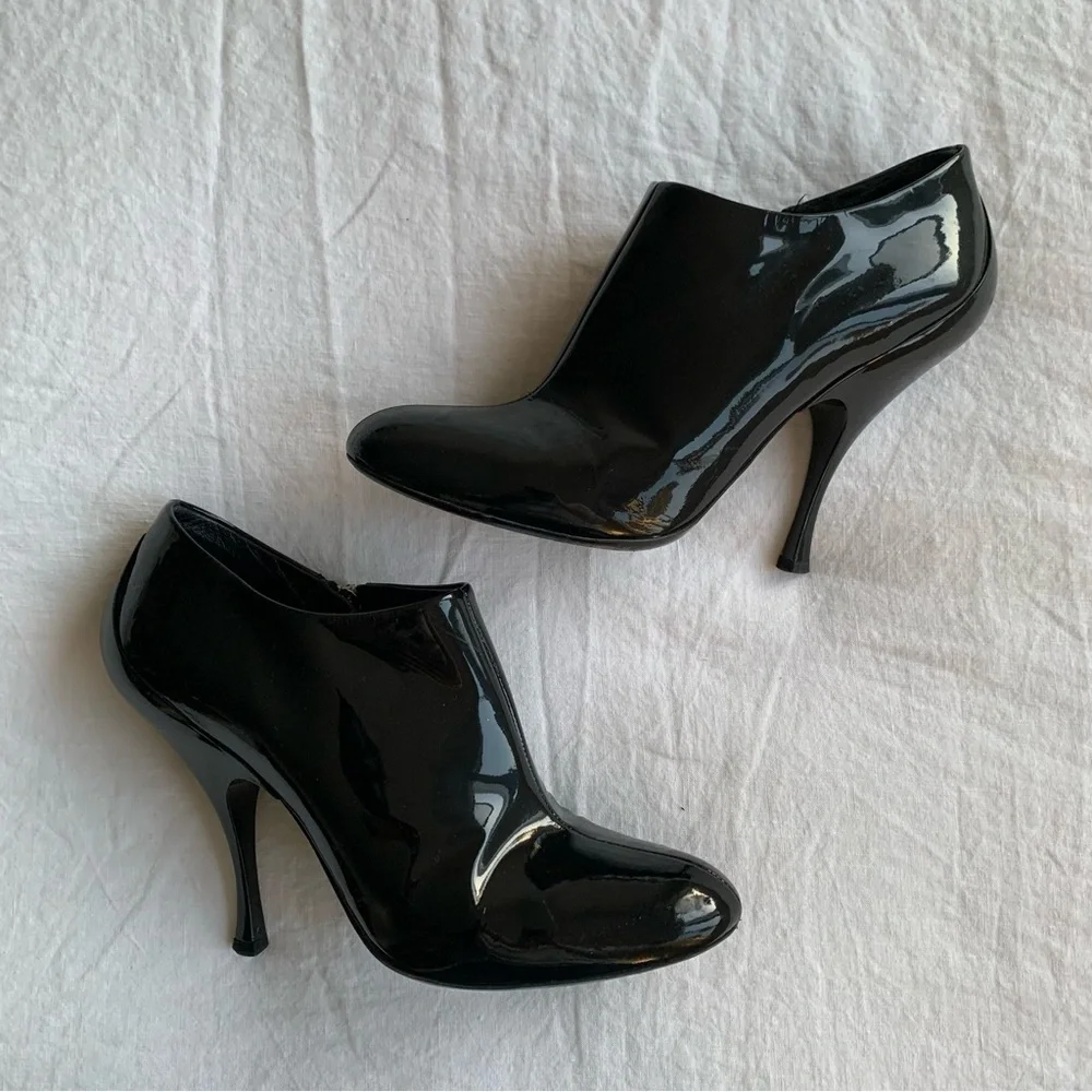 Vintage Miu Miu Glossy Patent Leather Ankle Booties Boots Black
